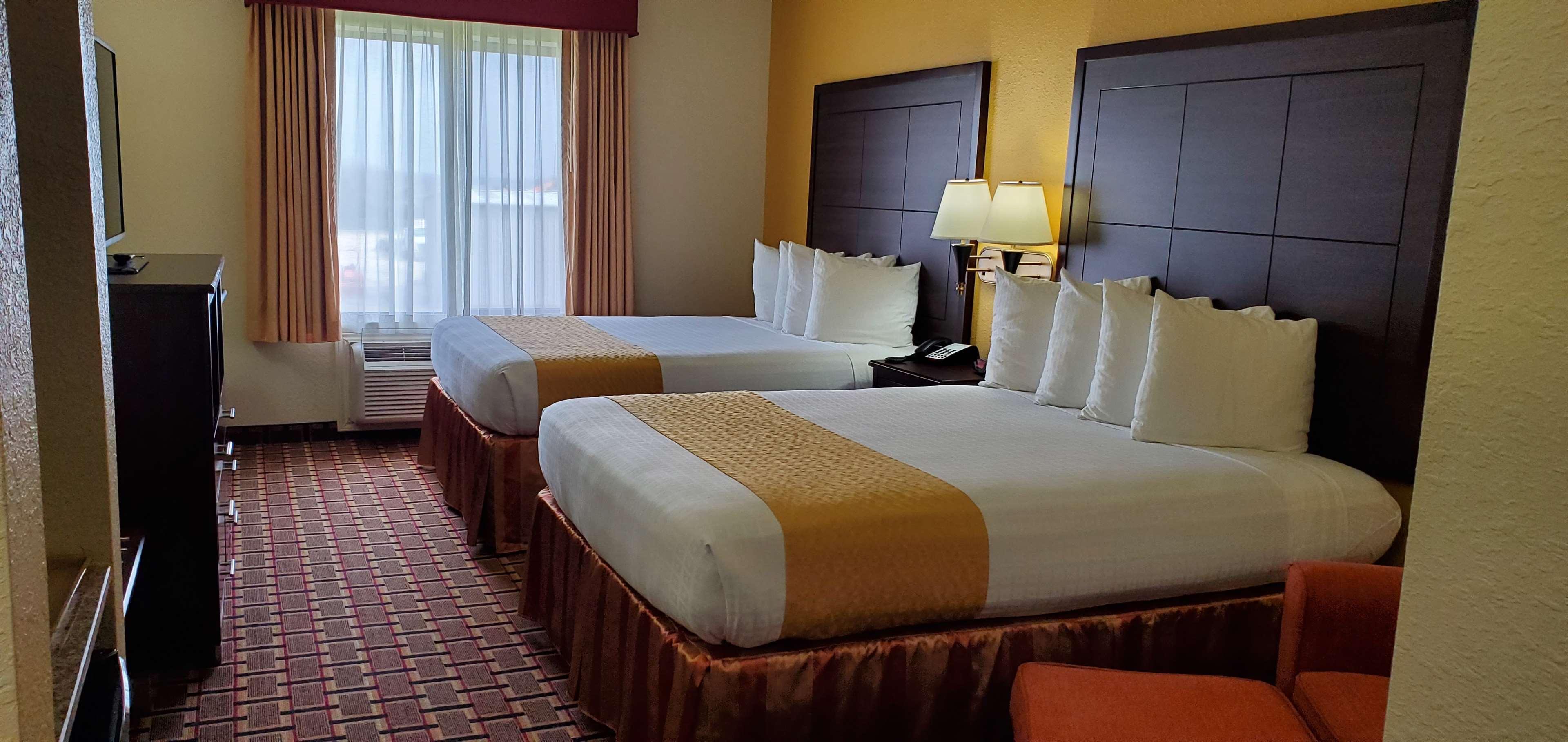 Best Western Executive Inn & Suites Madisonville Екстер'єр фото