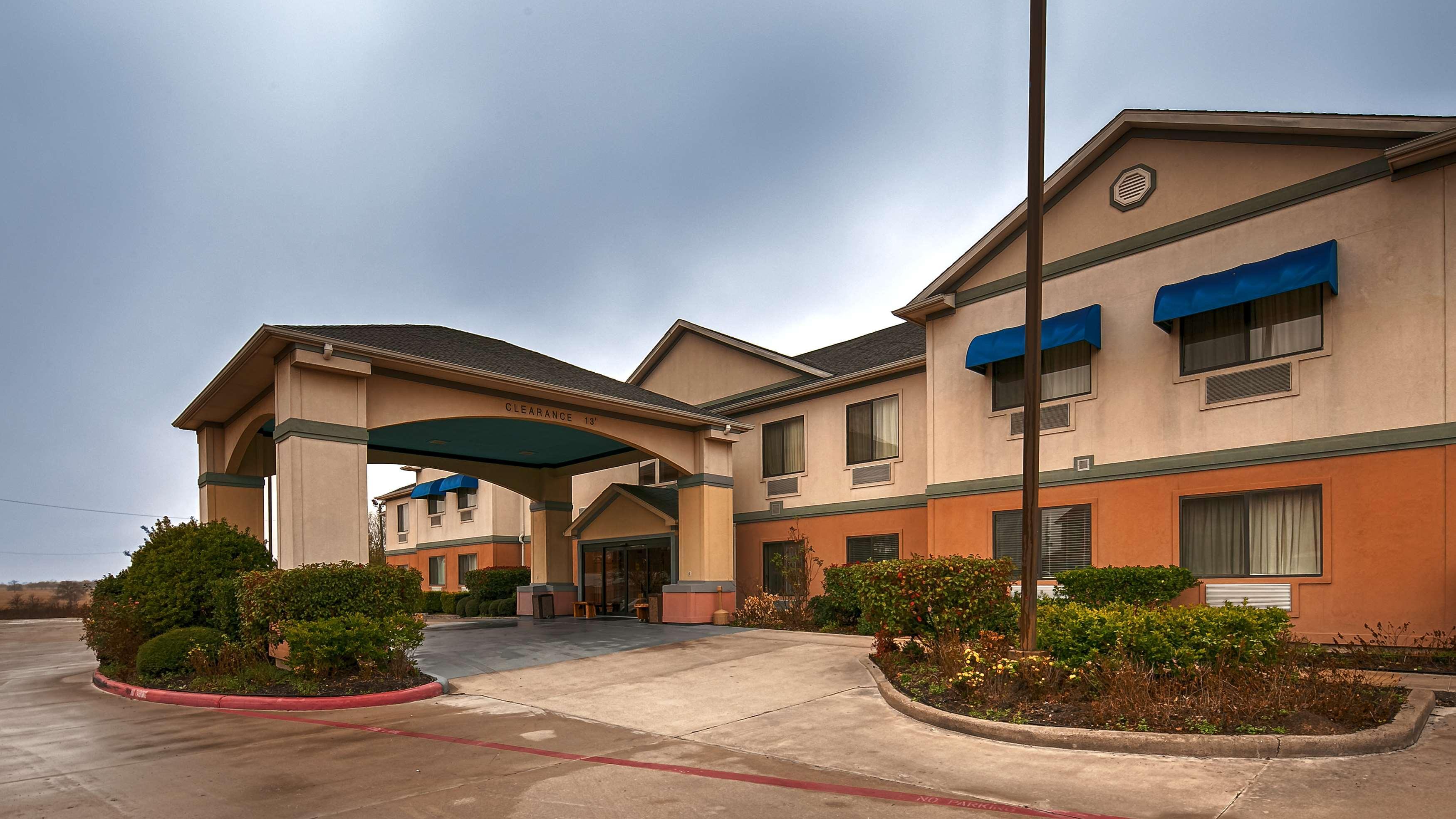 Best Western Executive Inn & Suites Madisonville Екстер'єр фото